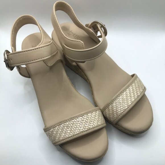 Naturalizer Women's Stella Wedge Espadrille Platform Sandal Beige Multi Size 8W - Picture 5 of 11